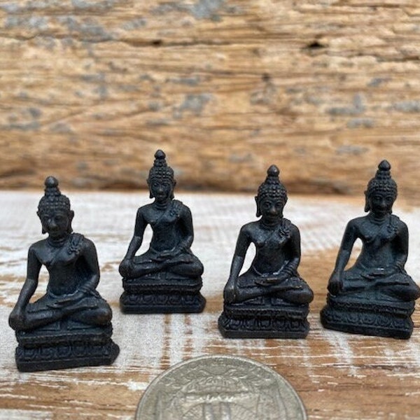 Small Buddha Statue // Buddha Statue //  Buddhist Statue // Buddhist Talisman // Gift for Yogi // Buddha Charm // Thai Buddha Statue