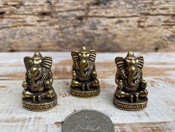 Small Ganesh Statue // Brass Ganesha Statue // Ganesh Statue // Ganesh Talisman // Gift for Yogi // Lord Ganesh Statue // Good Luck Ganesh