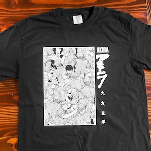 Akira - Manga T-shirt