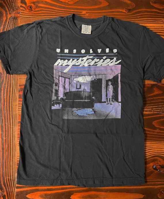 Unsolved Mystery's - Bobby Ascends T-shirt - Etsy