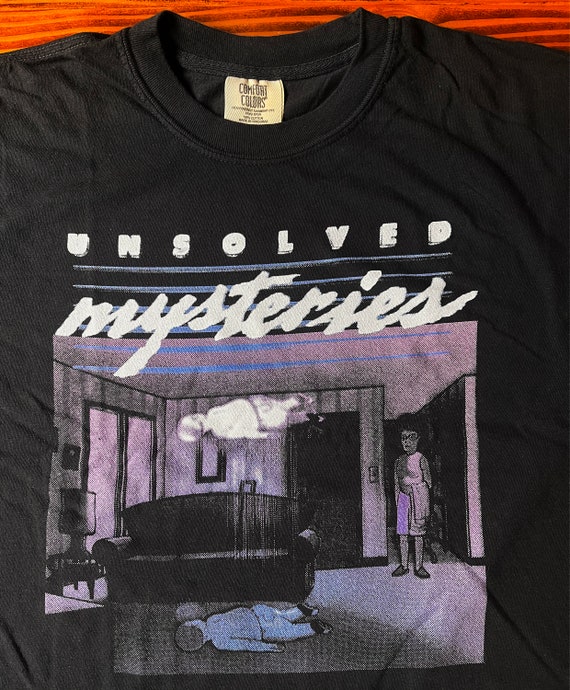 Unsolved Mystery's - Bobby Ascends T-shirt - Etsy