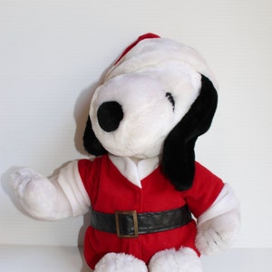 SNOOPY SANTA CLAUS, Peanuts plush, Vintage Peanuts Character, Christmas plush,Vintage collectible, Stuffed Snoopy dog, Christmas gift