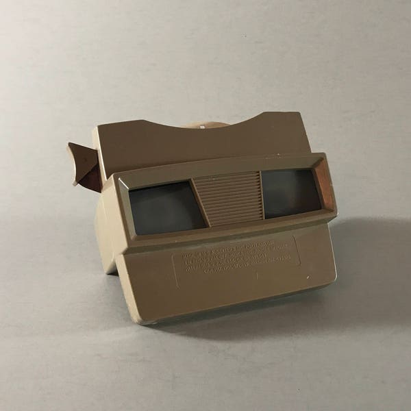 VIEW MASTER, Vintage view master, tan view master, view master with card, vintage toy, 1980s toy, gift for child, Bambi View Master, retro