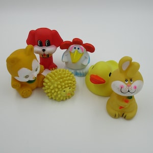 VINTAGE TUB TOYS, bear tub toy, rabbit tub toy, vintage rubber duck, Vintage bath tub toy, vintage baby toy, squeezy toy, cute tub toys