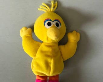 STUFFED BIG BIRD, Vintage plush Toy, Vintage Sesame Street toy, Vintage Baby toy, Stuffed Big Bird, vintage Big Bird, toy for baby, yellow