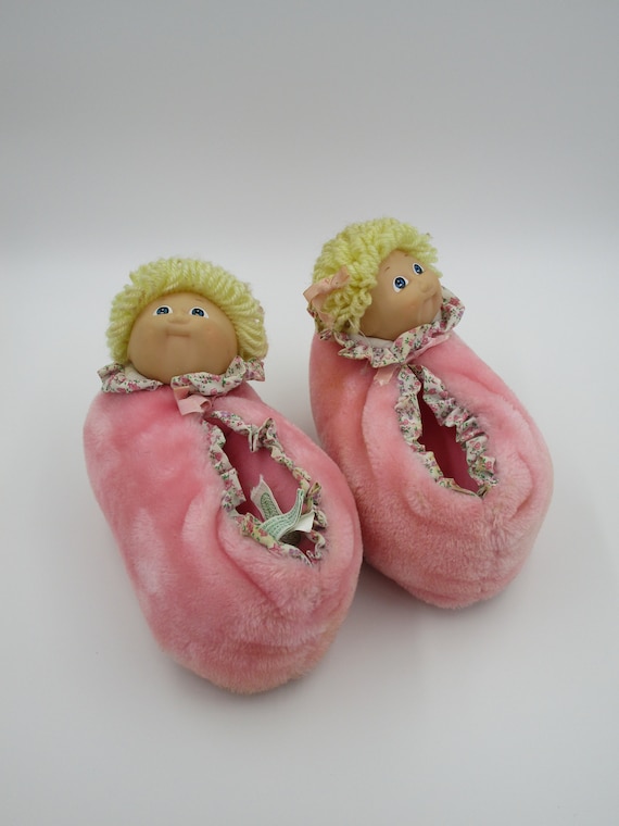 Cabbage Patch Slippers, pink slippers, girls slip… - image 1