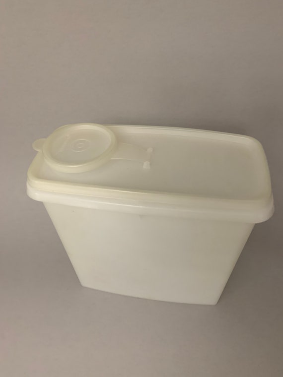 Vintage Tupperware Store N Pour Small Junior Cereal Keeper Pour