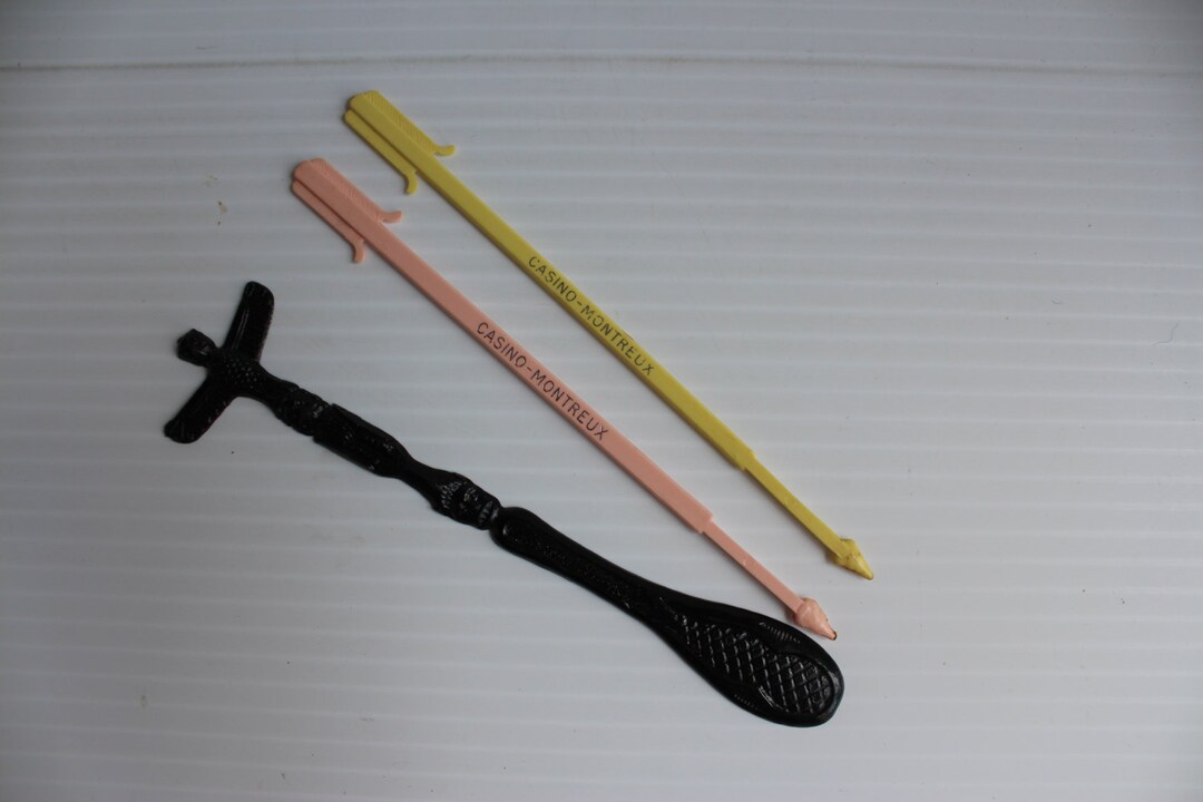 CANADA SWIZZLE STICKS Vintage Stir SticksPlastic Swizzle Etsy.de