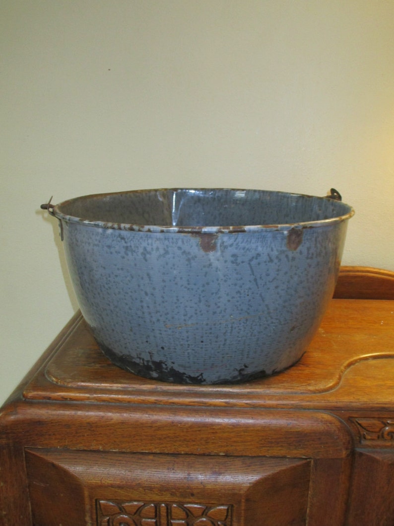 VINTAGE TAR BUCKET Large Galvanized Steel bucket large home Etsy