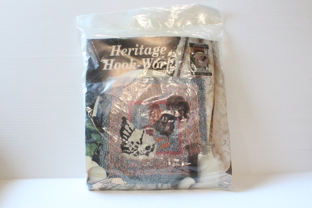 ROOSTER LATCH HOOK Kit, Hen and Rooster Latch Hook Kit, Vintage