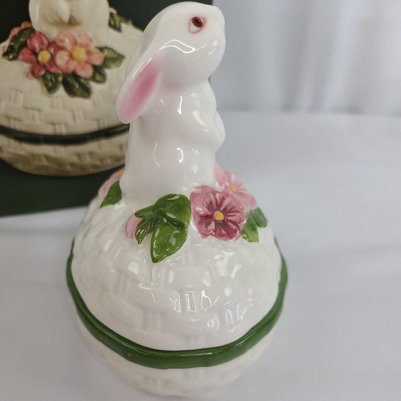 Vintage Avon 1982 Bunny Luv Hand Painted Ceramic Trinket Box Easter ...