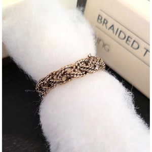 VTG 1982 Avon Braided Ring Antiqued Gold Tone Rope Braid Boho Sz 6, Labeled Sz 7