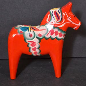 Vintage 6&quot; Swedish Dala Horse Nils Olsson Hemslojd Hand-Painted Sweden Red