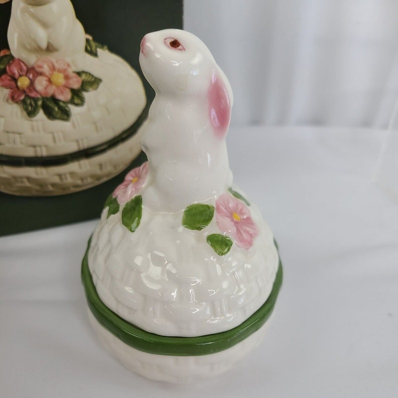 Vintage Avon 1982 Bunny Luv Hand Painted Ceramic Trinket Box Easter ...
