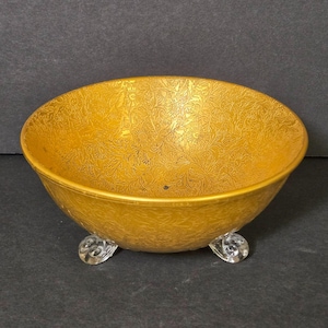Vintage Art Deco Gold Etched Floral Pattern Tri-Footed Glass Bowl