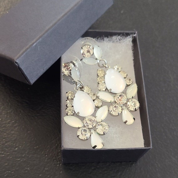 EUC Premier Designs Jewelry DREAMY Crystals/Acryl… - image 2