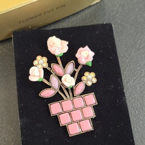 VTG 1999 AVON Flower Pot Pin Brooch 2.5&quot; Ceramic Rhinestone Pink Purple Bouquet