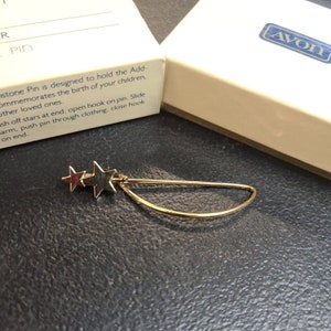 Vintage 1982 Avon New in Box Gold Tone Add-A-Star Birthstone Pin