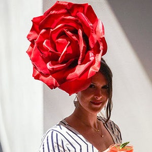 GIANT Red, White, or Pale Pink Rose Queen Costume Headpiece Fascinator Hat Hatinator Royal Ascot, Kentucky Derby, Racing Hat Alice in Wonder