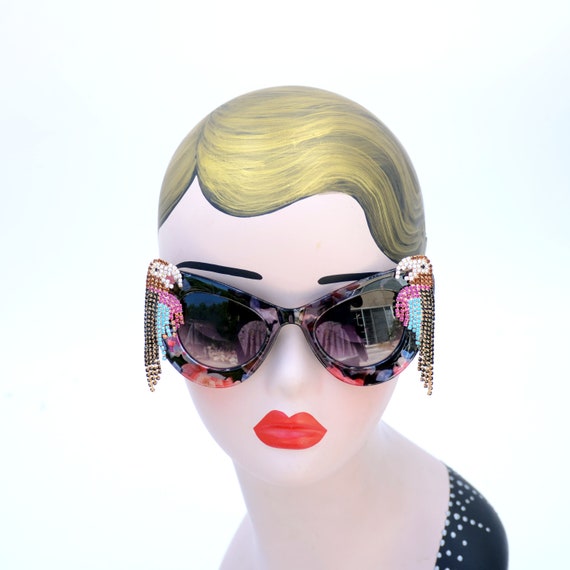 Tropical Rhinestone Parrot Floral Sunglasses Retro Pinup  display picture 3