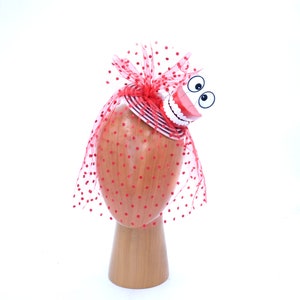 Chattering Teeth & Cartoon Eyes on Black and White Fascinator Hat w/ Red Veiling | Ready-to-Ship | Joke Shop | Prank | Surreal Cocktail Hat