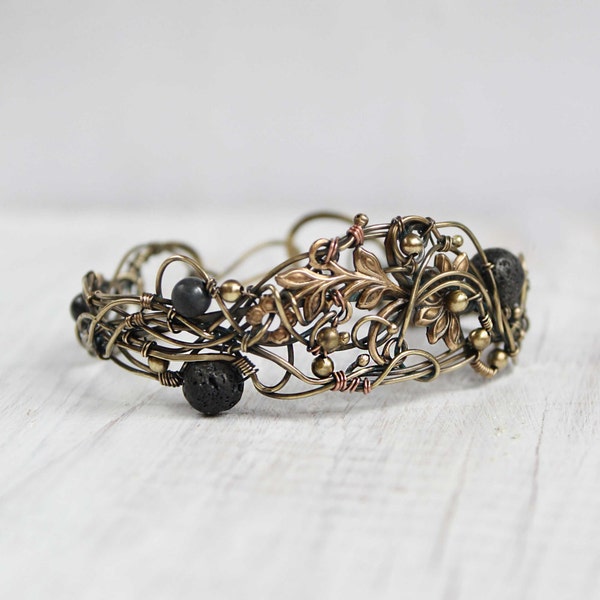 BLACK FRIDAY SILVER Wirewrap Bracelet, brass bracelet, handmade jewelry, lava bracelete, wire jewelry, black gold