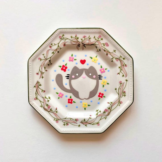 Cute grey and white cat with flowers, hand painted on a vintage plate. Decorative wall plate or trinket dish.