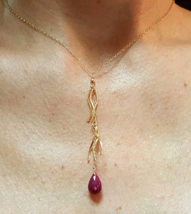 Genuine Ruby briolette pear drop wave twist tassel solid 14k yellow gold necklace pendant