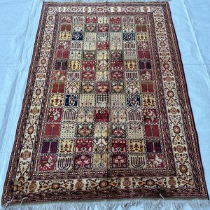 4.1x6.1 Ft. Bakhtiari Design Silk Rug, Afghan Super Quality Handwoven Veg Dyes Pure Silk Rug,Soft Traditional Living Room & Bedroom Silk Rug