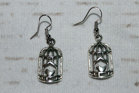 mother VICOPIA bird gage pirecesピアス eri Victorian Birdcage With Birdie Dangle Earrings Bird Cage