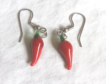Pendientes colgantes de chile rojo picante en miniatura-Cuentas de vidrio soplado a mano-Cinco De Mayo-México-Latino-chili-chilli-Español-espanol