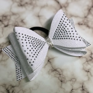 Tailless cheer bow, rhinestone bow, competition bows, team bows, cheer bows