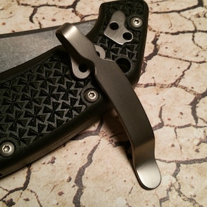 Cold Steel Voyager/Talwar Plain Design Titanium Pocket Clip