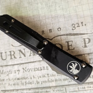 Chevron Design -  Titanium Pocket Knife Clip for Selected Pro-Tech and Microtech Models