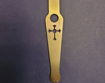 Zero Tolerance ZT0562 Pocket Clip with Celtic Cross Design