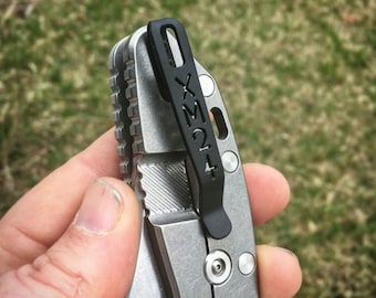 Hinderer XM24 Custom Cut "XM24" on Clip