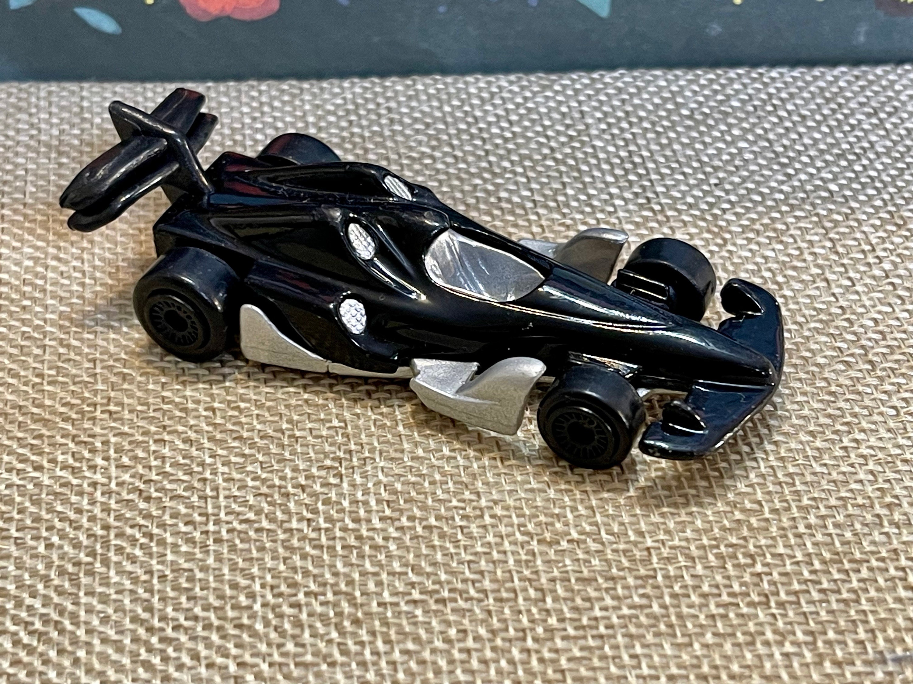 Vintage Hot Wheels - 2002 Sand Stinger, 1999 Black Race Car