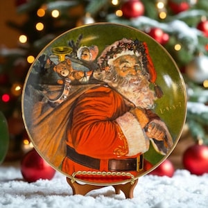 Vintage Avon 1987 Christmas Plate: A Touch of Santa&#39;s Magic - Limited Edition Collectible