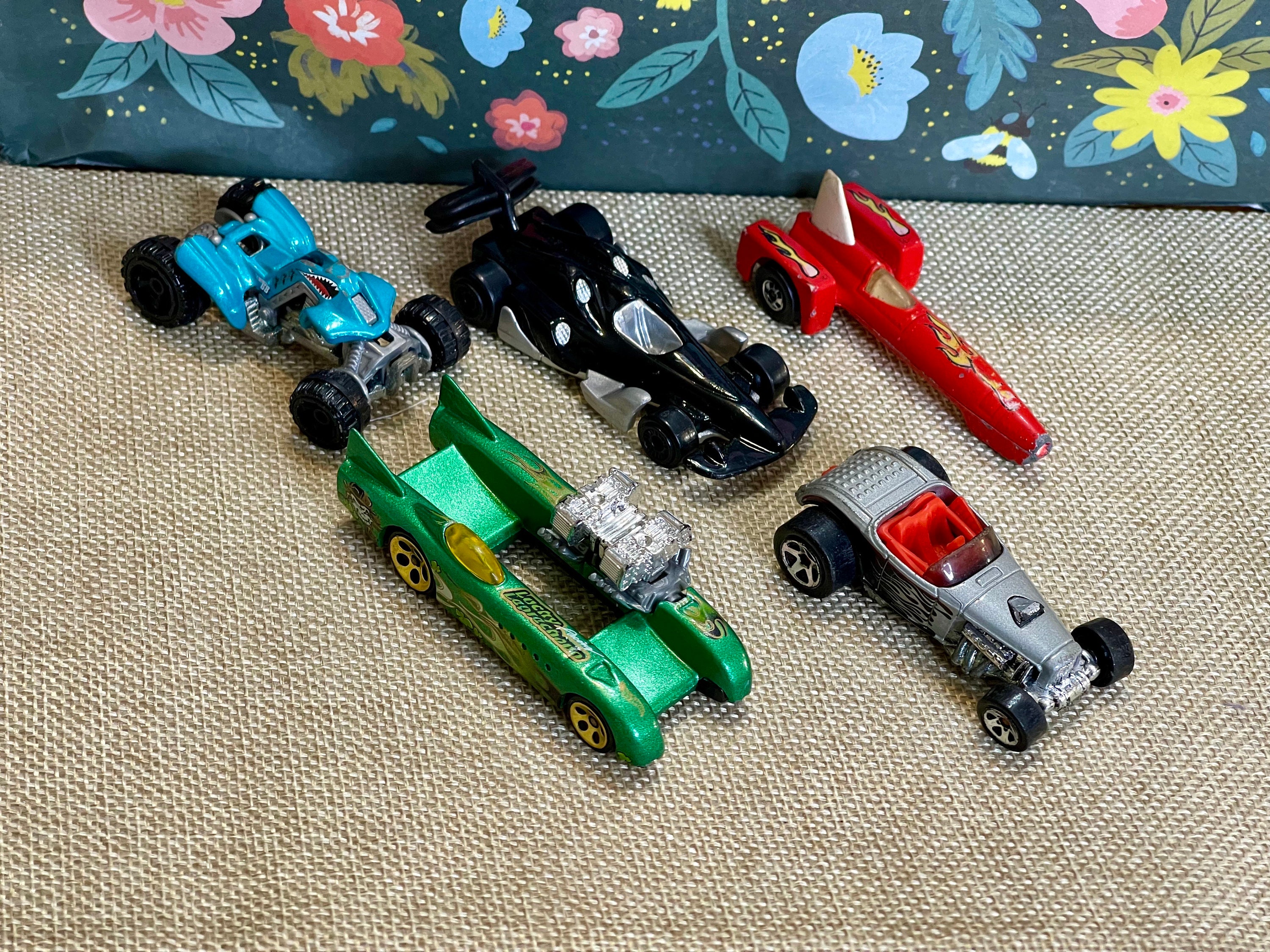 Hot Wheels 24k Gold Classics Racing Champions 24k Gold Plated