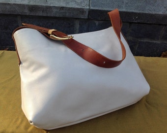 A. Poncé diseñado grava vaca ocultar llevar todo, cubo bolsa 3 secciones de archivos, libros, cosméticos, ropa interior zip pouc