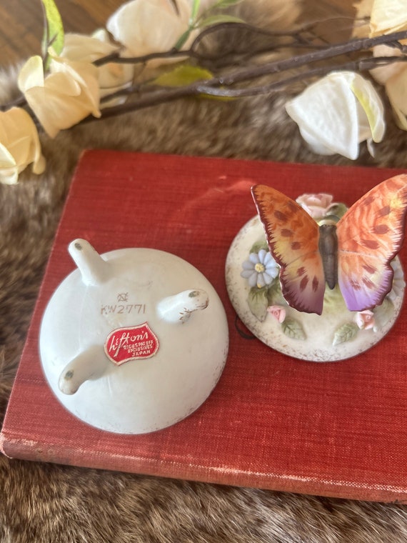 Vintage Lefton Butterfly box with lid / ring dish… - image 3