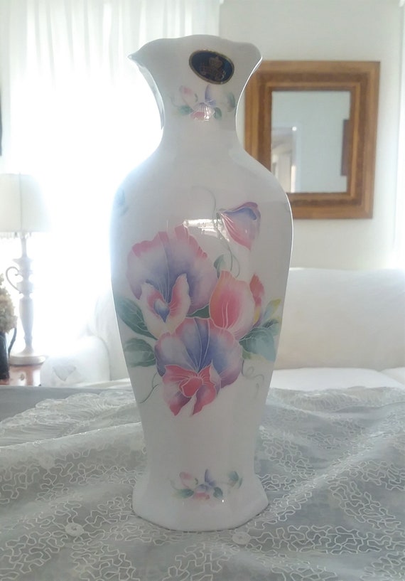 Aynsley China Little Sweetheart Pattern Vase English Fine Etsy