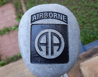 US Army 82nd Airborne Engraved River Stone, Military Desktop Art