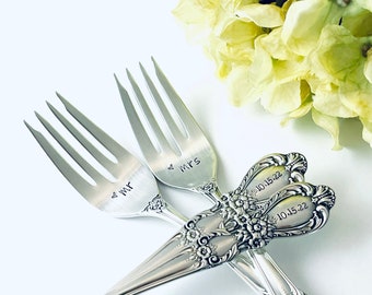 Custom wedding forks - vintage hand stamped dessert fork set - wedding date - Mr & Mrs engraved forks - cake cutting ceremony- Engagement
