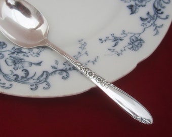 BALLAD COUNTRY LANE exc Details about   SET 4 SOUP SPOONS Vintage ONEIDA COMMUNITY silverplate 