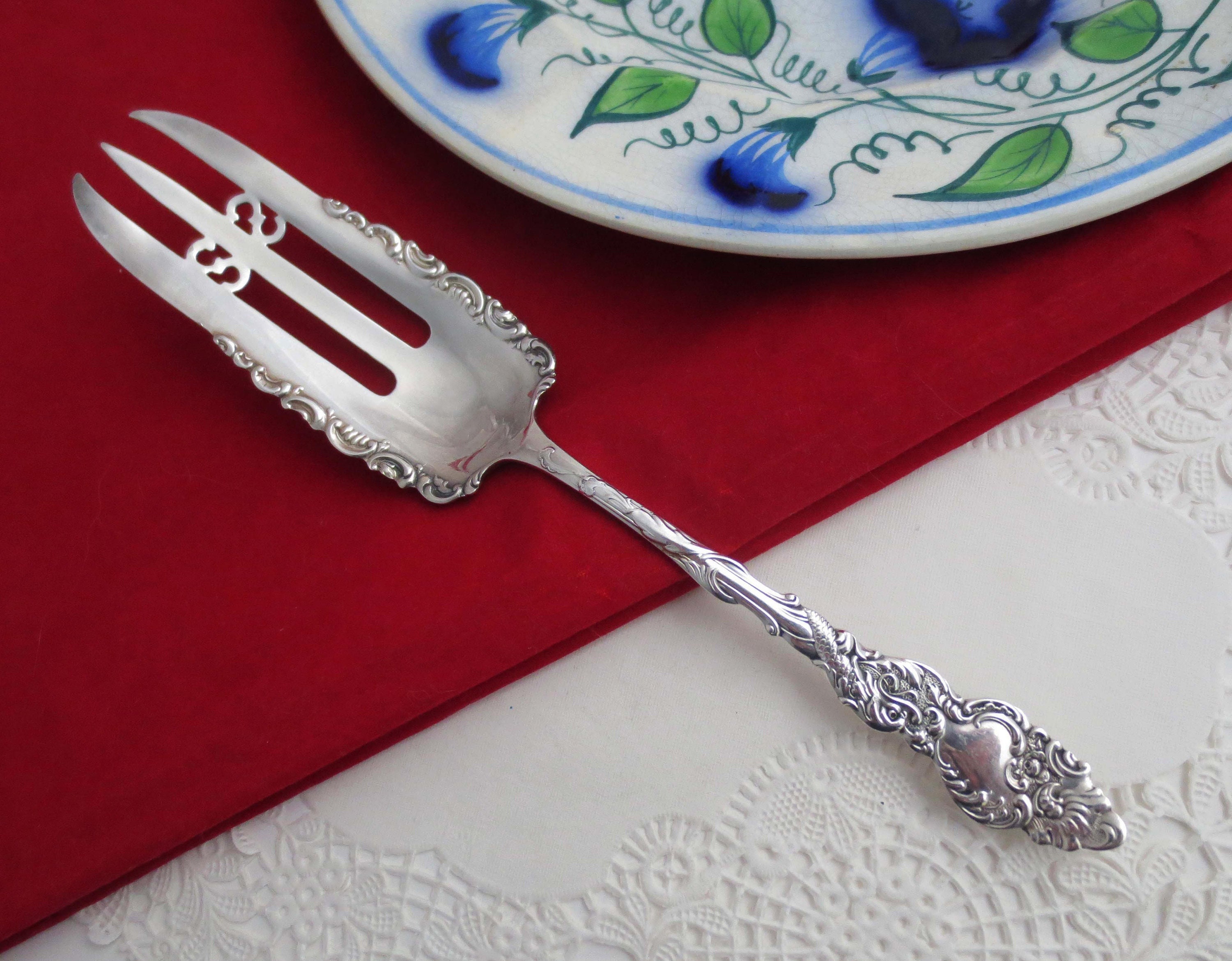 Columbia by 1847 Rogers Plate Silverplate Cake Serving Fork GW 7 3/4" 