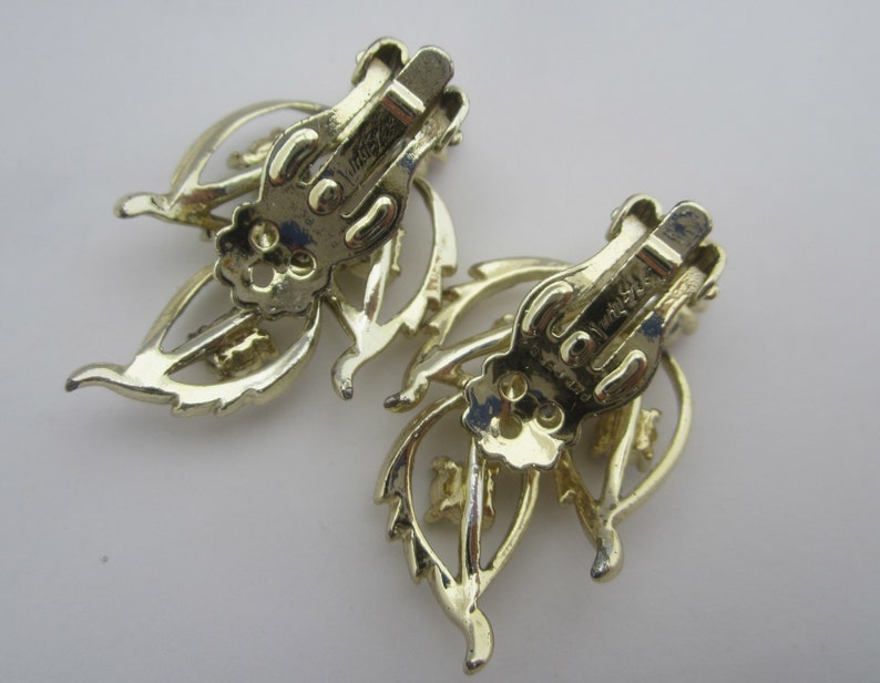 Dazzling Judy Lee Clip Earrings Red AB Rhinestone Flower and Leaves ~ 1950s Vintage ~ Wedding Prom Jewlery