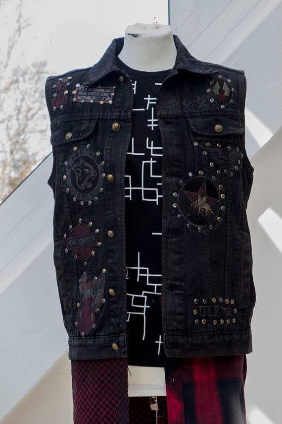 Roen x FINAL FANTASY XV Prompt Bandana