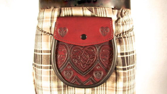 bag worn with kilt
