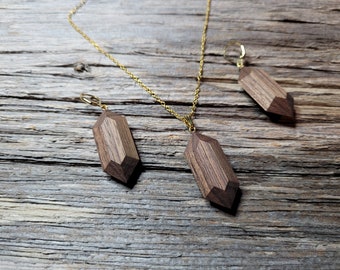 Wooden earrings. Wooden pendant. Zelda jewelry. Unique jewelry. Zelda ruby pendant. Geek jewelry. Handmade jewelry.